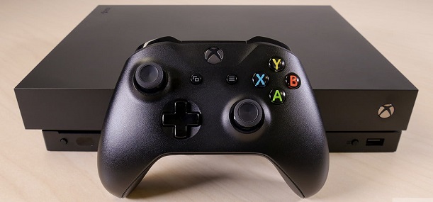 192044-xbox-one-x-review-controller-in-f